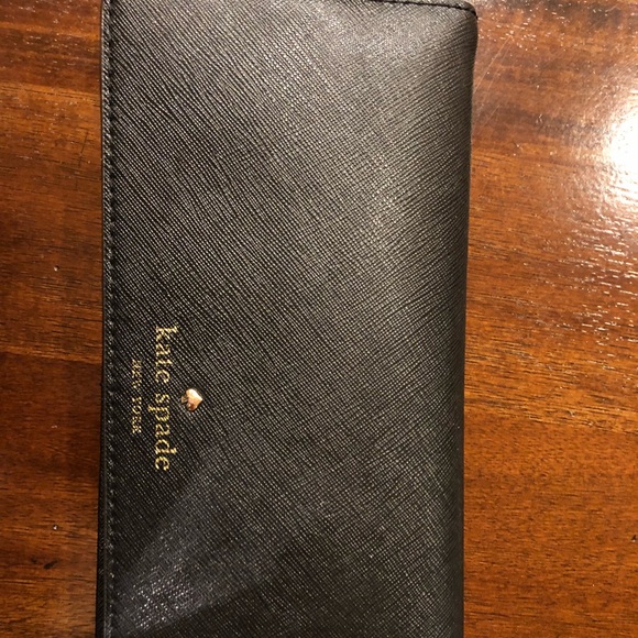 kate spade Handbags - Kate Spade wallet